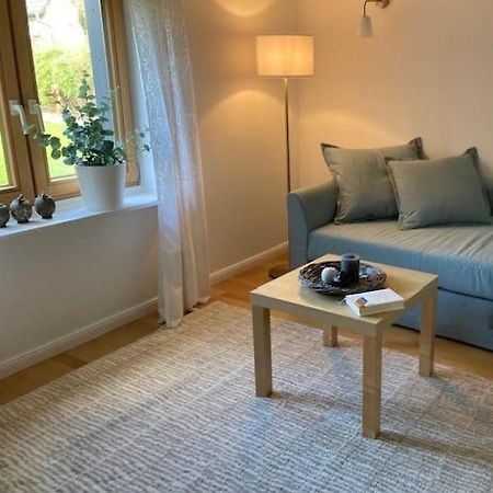 Kleines Haus Im Gruenen Appartement Hamburg-Harburg Buitenkant foto